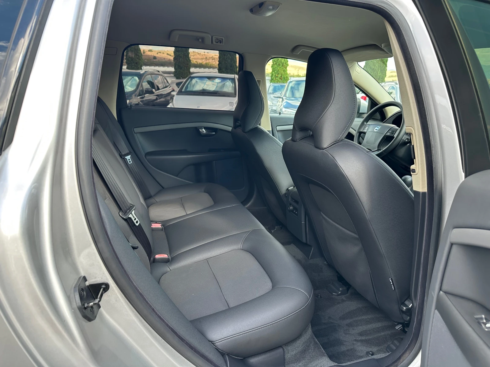Volvo V70 2.0i* GPL* FACE* TOP*  - изображение 7