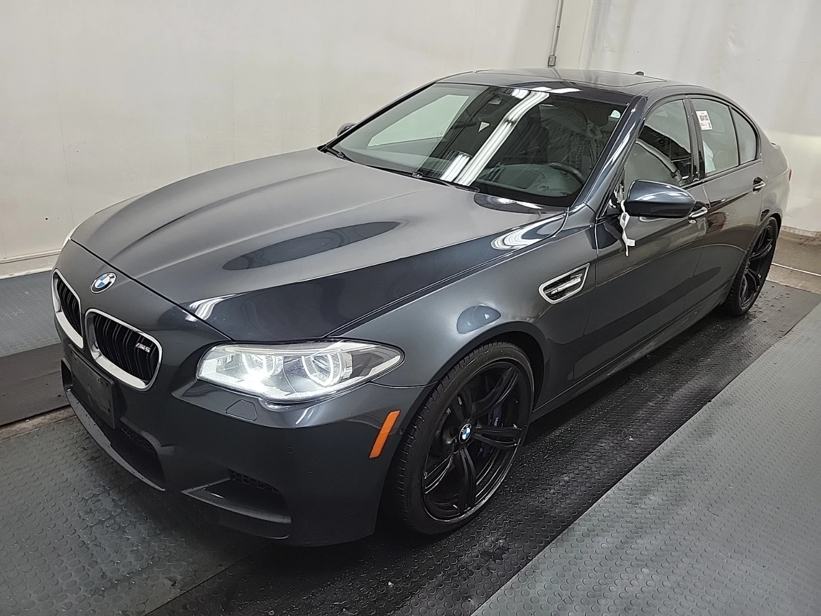 BMW M5 * CARFAX * АвтоКредит * Цена до България*  | Mobile.bg — изображение 1