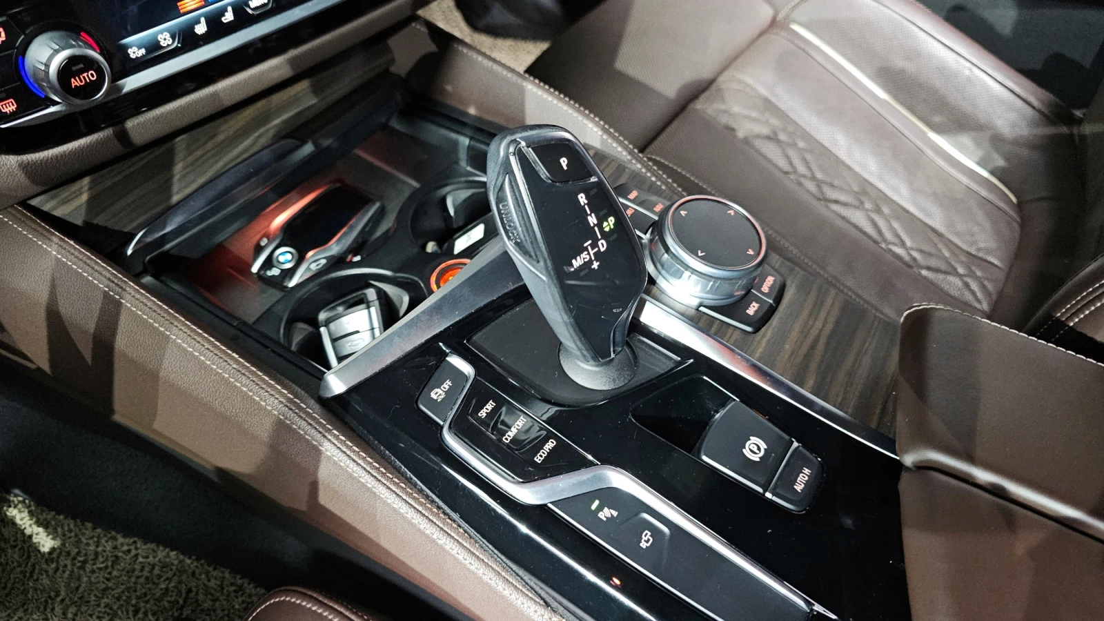 BMW 520 d M sport - изображение 8