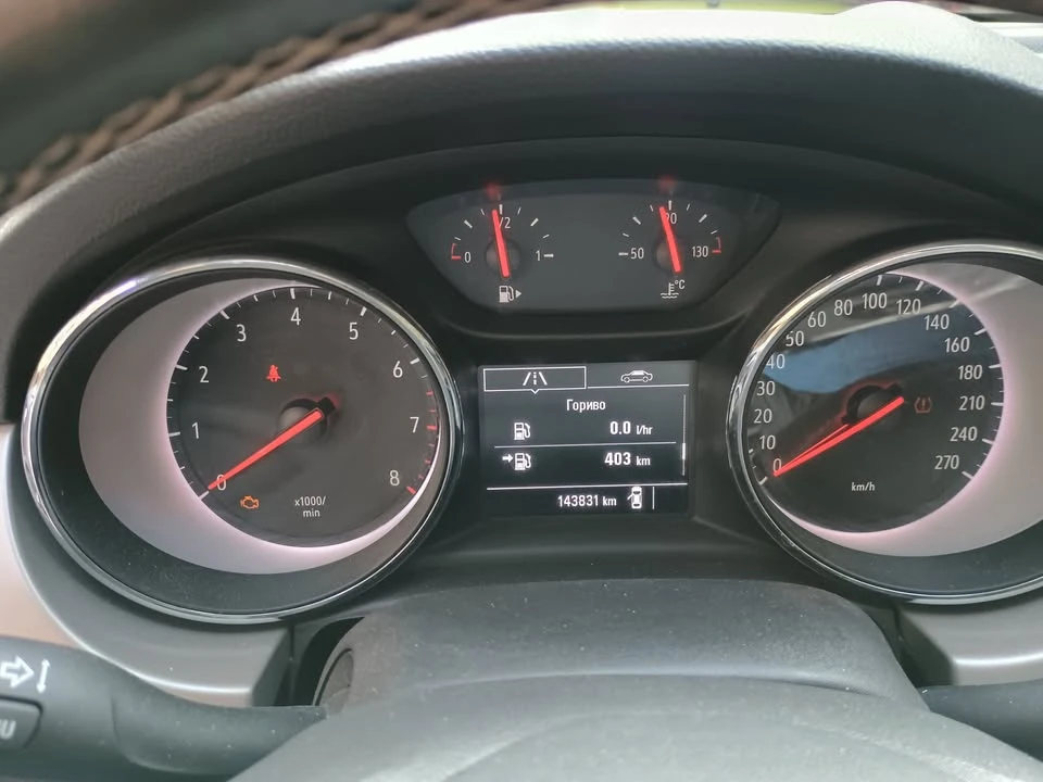 Opel Astra, снимка 4 - Автомобили и джипове - 53002206