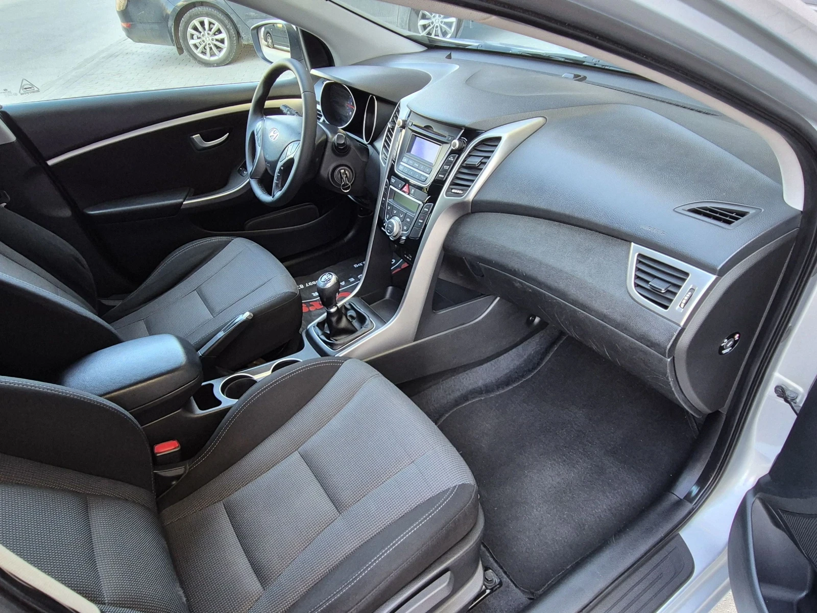 Hyundai I30 1.6 Crdi#128hp, снимка 10 - Автомобили и джипове - 53851576