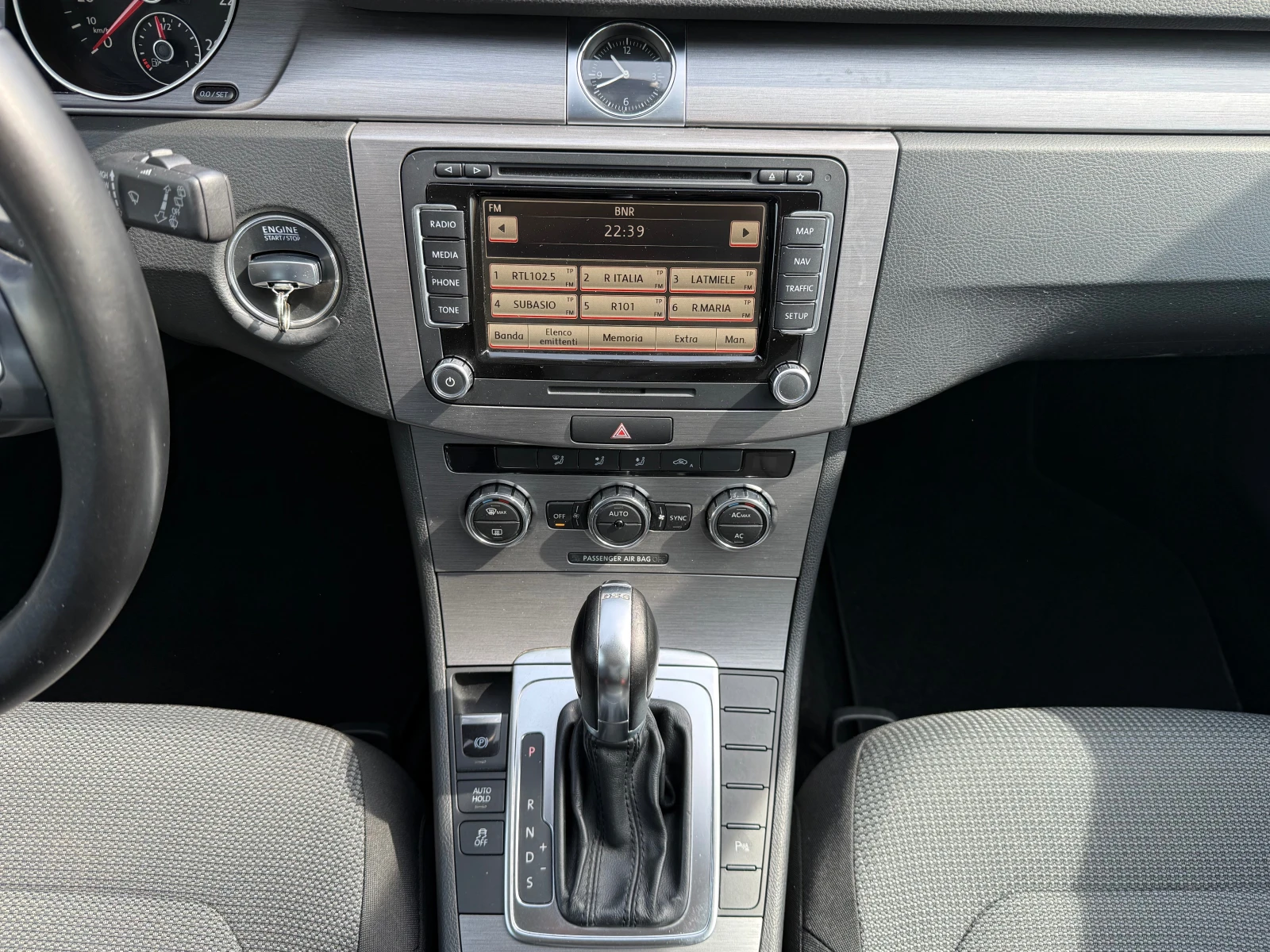 VW Passat 1.4TSI-Фабричен Метан АВТОМАТИК, снимка 12 - Автомобили и джипове - 53982870