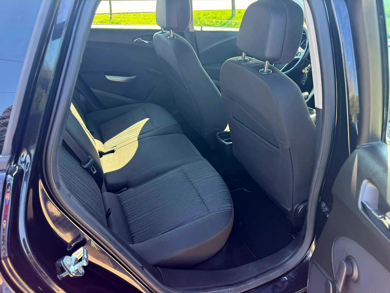 Opel Astra 1700, снимка 11 - Автомобили и джипове - 54012694