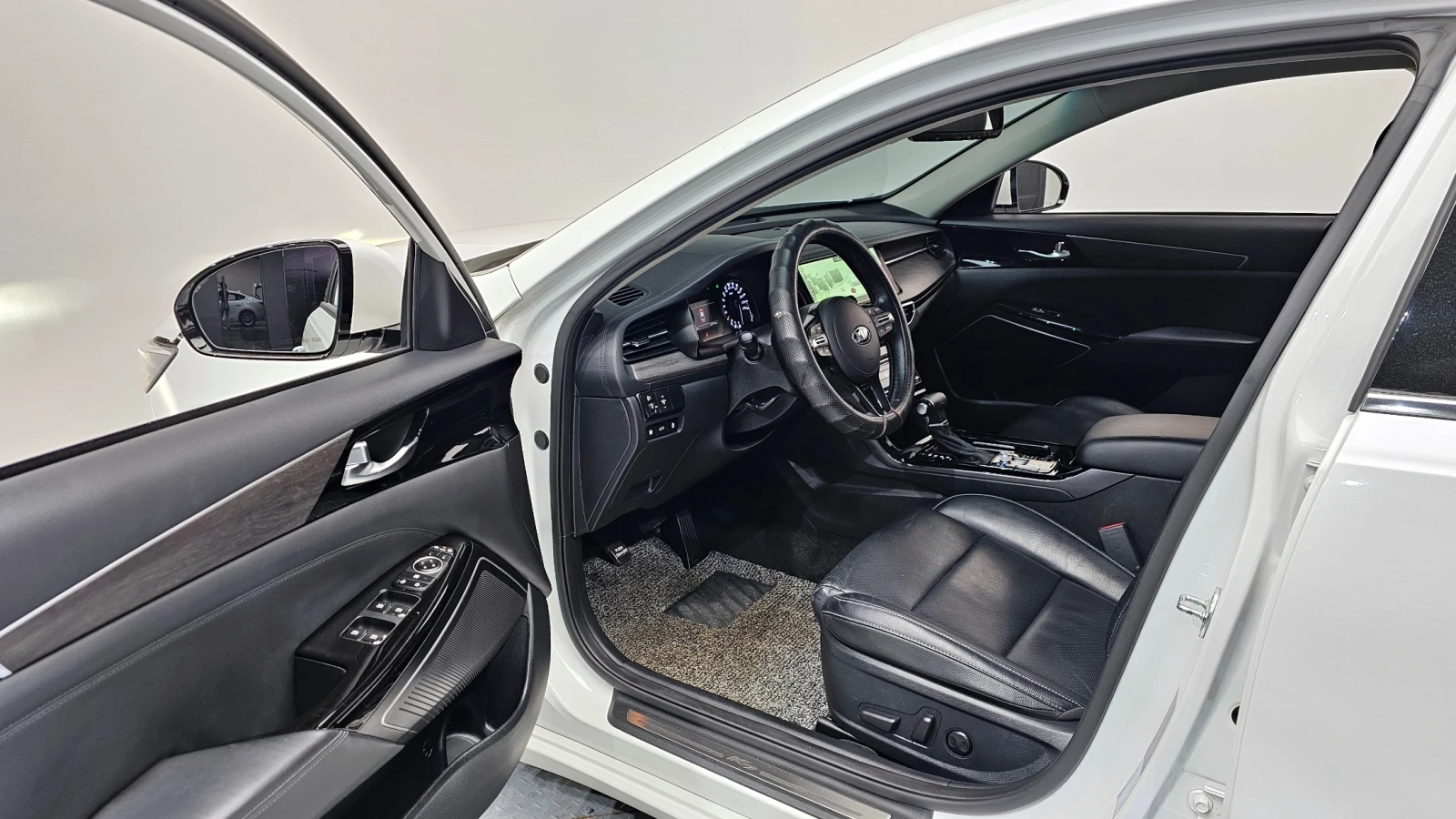 Kia K7 3.0LPI Standard autogeorge.com | Mobile.bg � ����������� 10