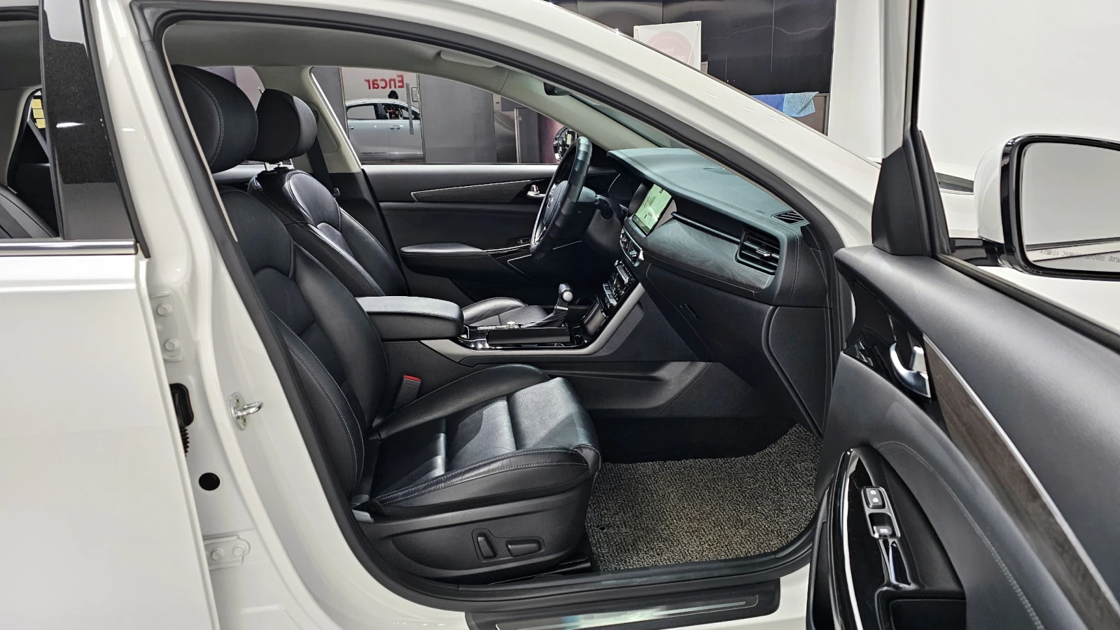 Kia K7 3.0LPI Standard autogeorge.com | Mobile.bg � ����������� 9