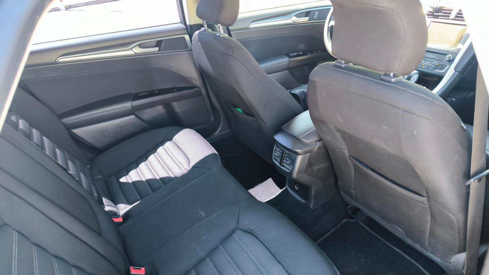 Ford Mondeo, снимка 8 - Автомобили и джипове - 54427394