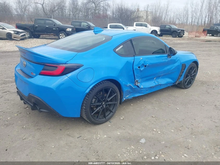 Toyota GR86 2.4l Premium, снимка 3 - Автомобили и джипове - 54618999