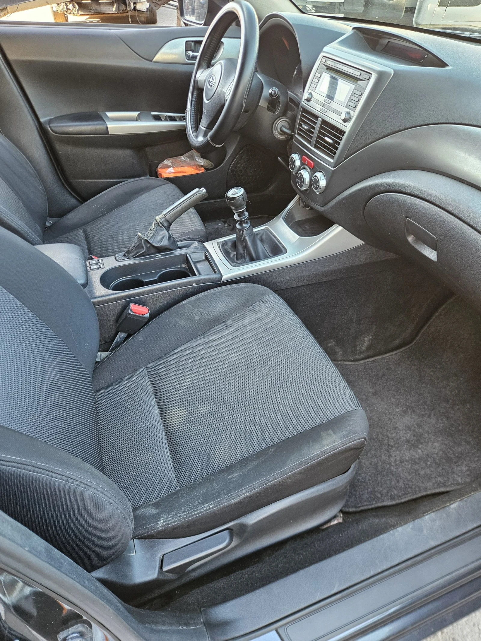 Subaru Impreza AWD, снимка 10 - Автомобили и джипове - 54743674