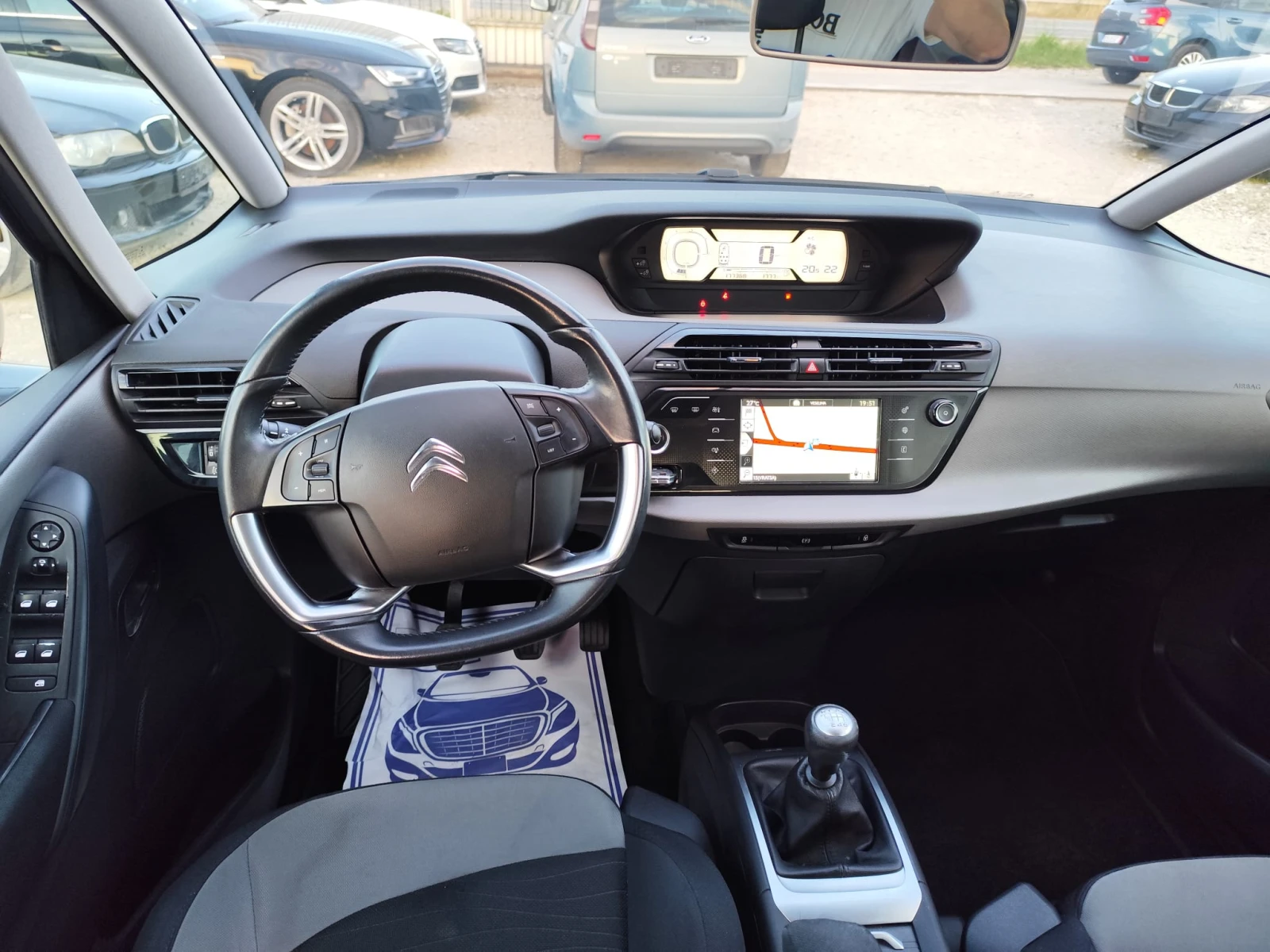 Citroen Grand C4 Picasso 1.6hdi---7-места--euro-6, снимка 9 - Автомобили и джипове - 54997431