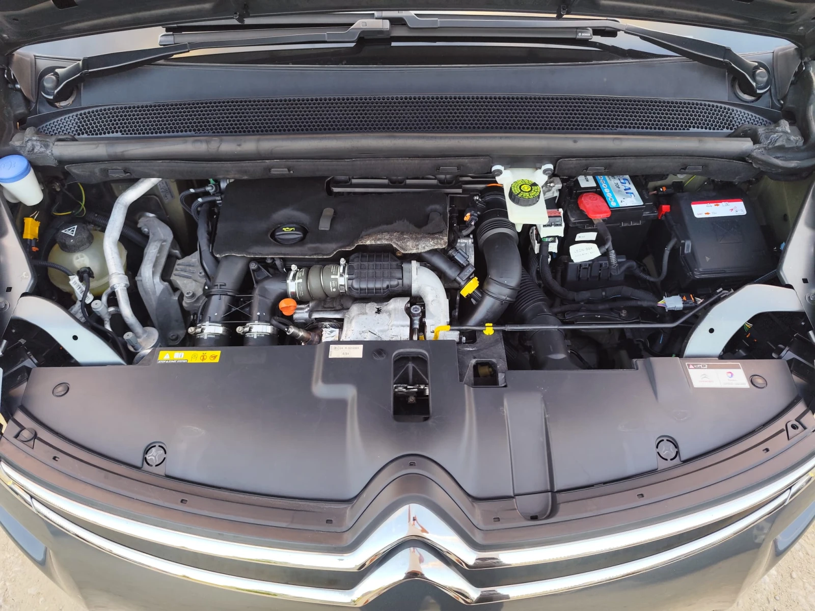 Citroen Grand C4 Picasso 1.6hdi---7-места--euro-6, снимка 15 - Автомобили и джипове - 54997431