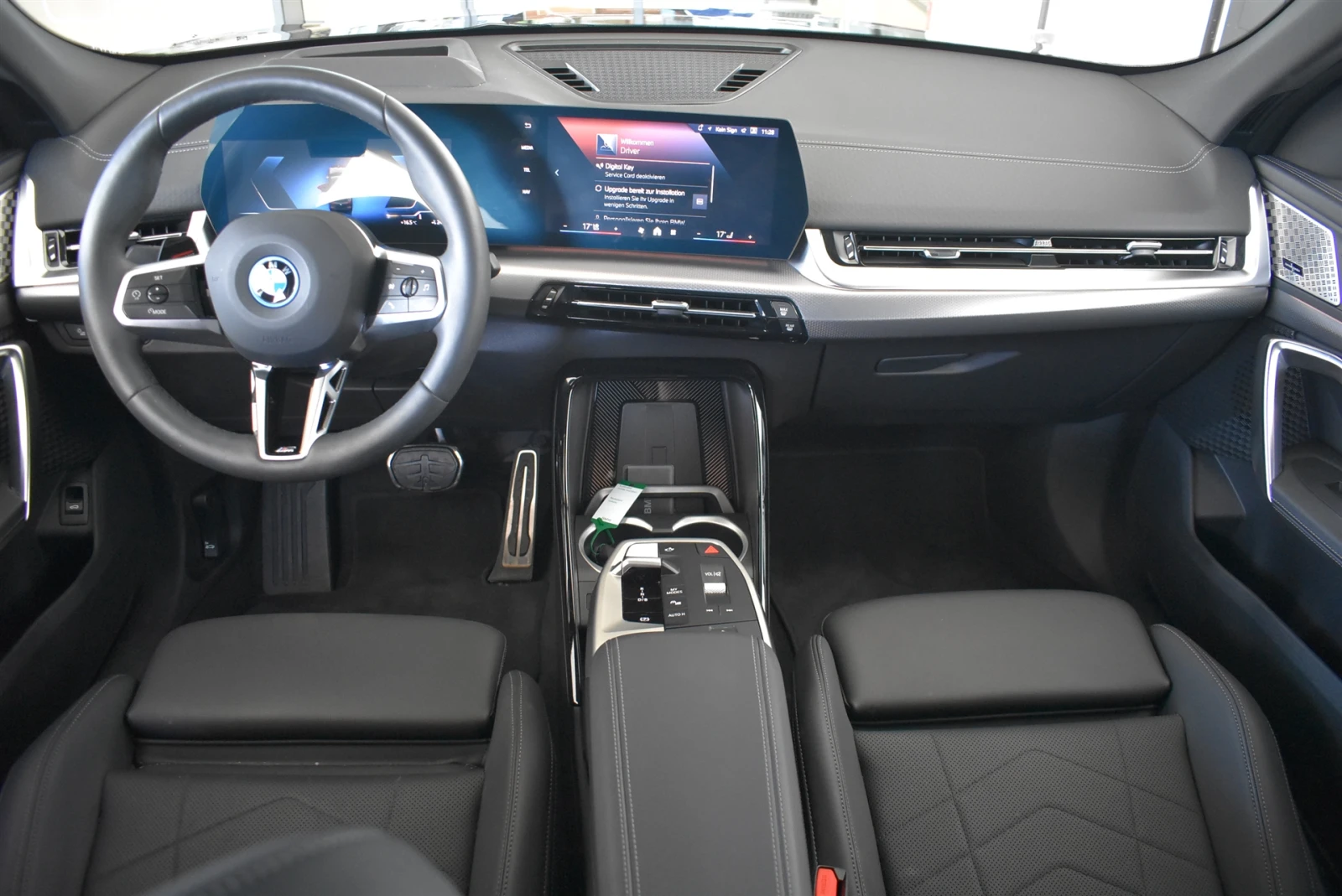 BMW iX2 xDrive30, снимка 7 - Автомобили и джипове - 55009296