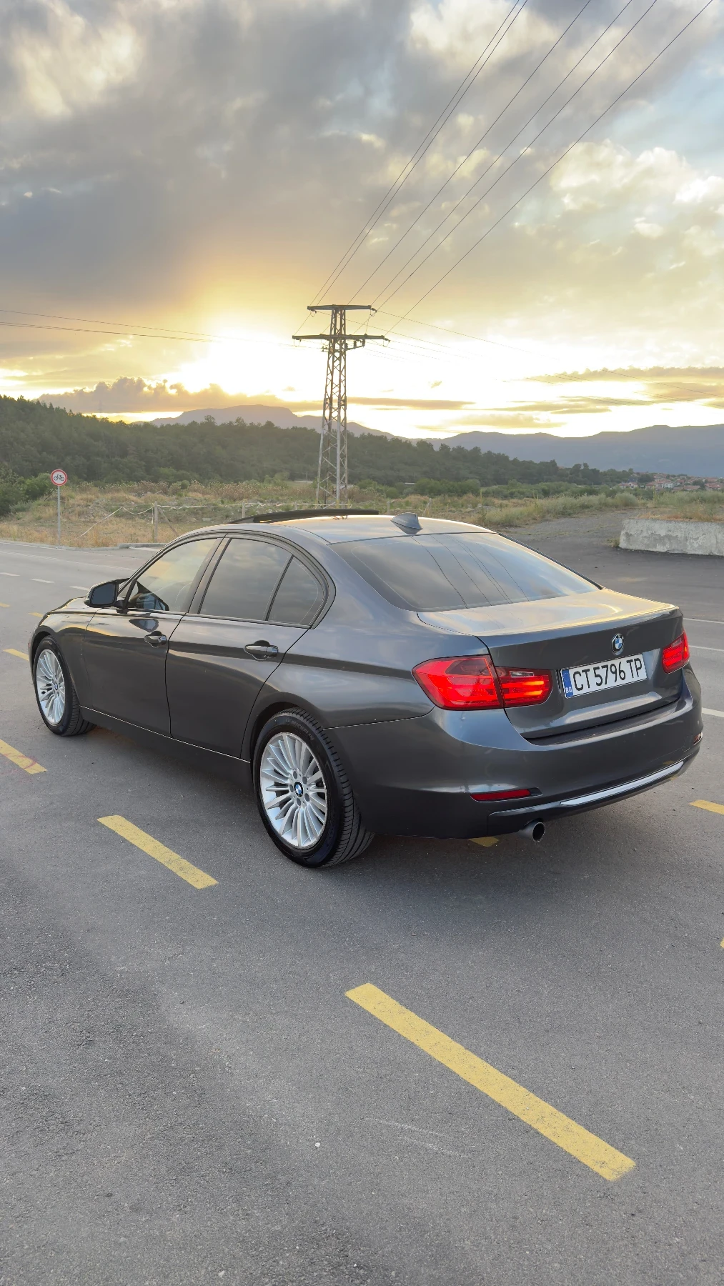 BMW 320 F30, снимка 6 - Автомобили и джипове - 55228274