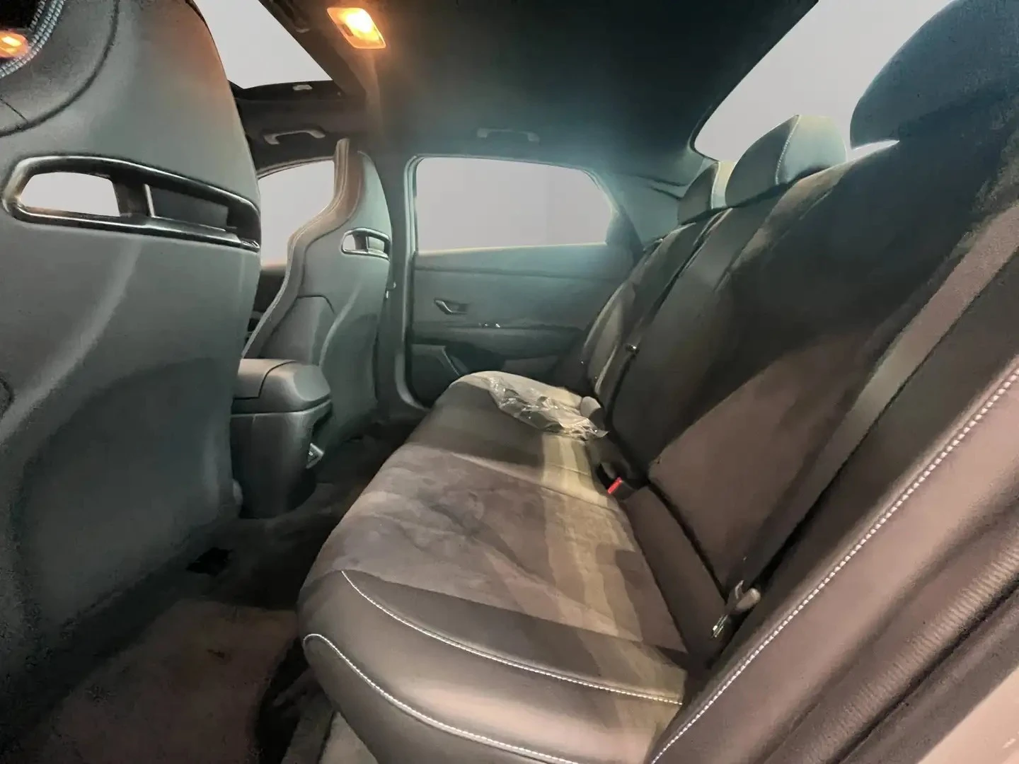 Hyundai Elantra N ЦЕНА ДО БЪЛГАРИЯ РЕГИСТРАЦИЯ & АВТОКРЕДИТ, снимка 17 - Автомобили и джипове - 55276354