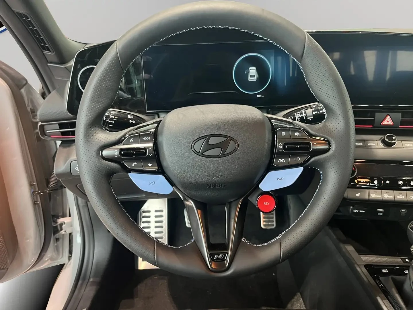 Hyundai Elantra N ЦЕНА ДО БЪЛГАРИЯ РЕГИСТРАЦИЯ & АВТОКРЕДИТ, снимка 11 - Автомобили и джипове - 55276354