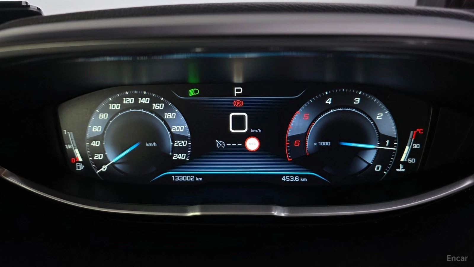 Peugeot 3008 Allure* КОЖА* КАМЕРА* ПОДГРЕВ* , снимка 8 - Автомобили и джипове - 55604249