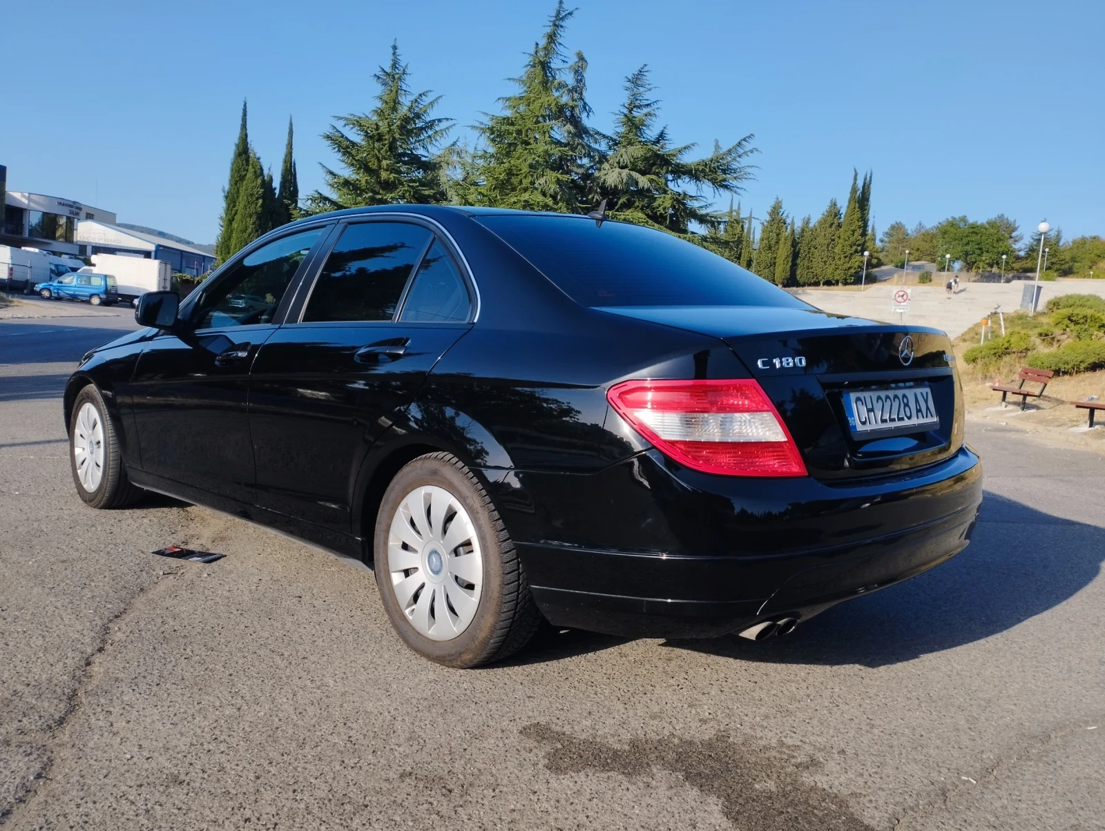 Mercedes-Benz C 180 1.8 компресор, снимка 4 - Автомобили и джипове - 56010452