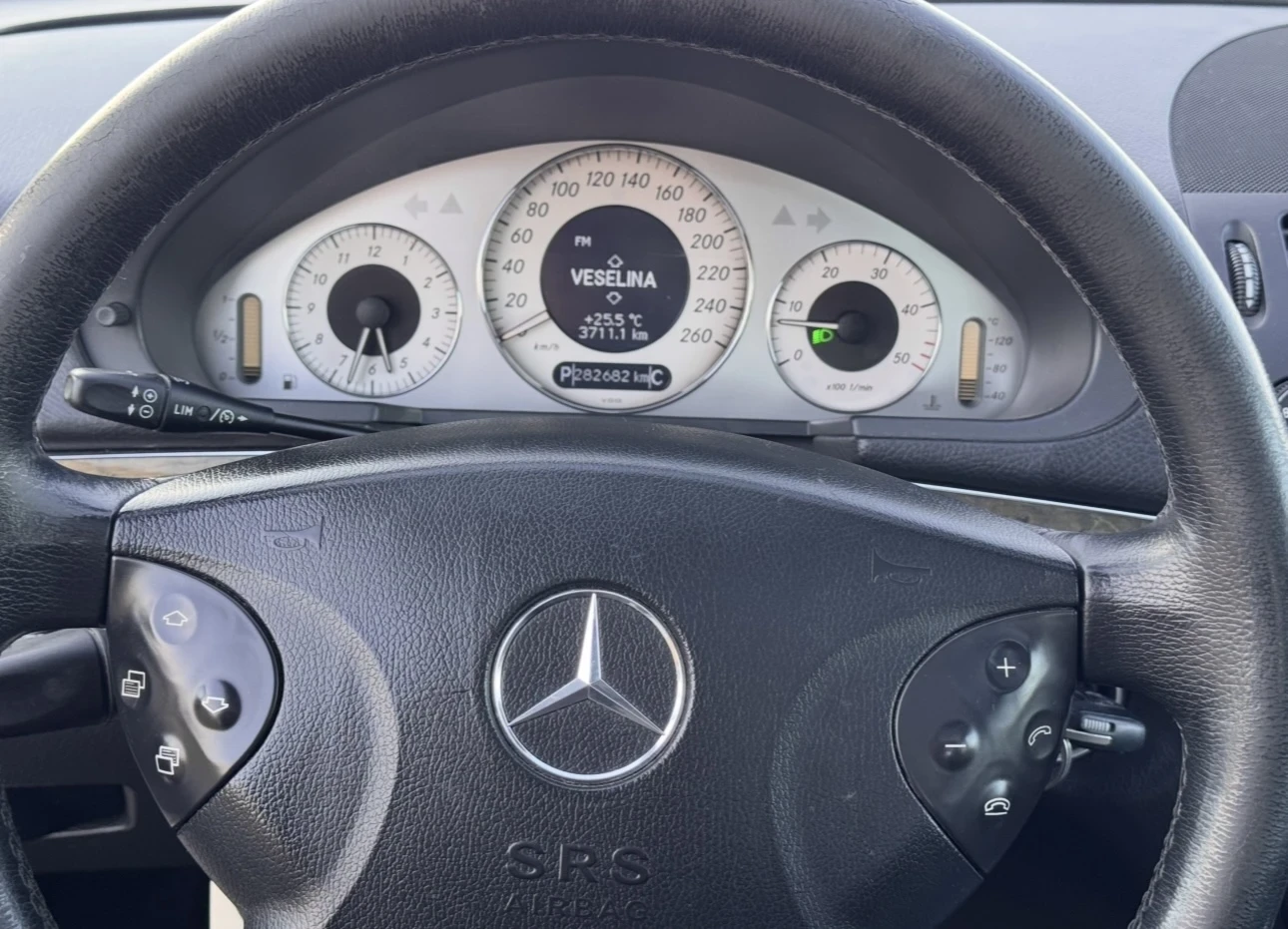 Mercedes-Benz E 280 Avangade, снимка 7 - Автомобили и джипове - 56300867