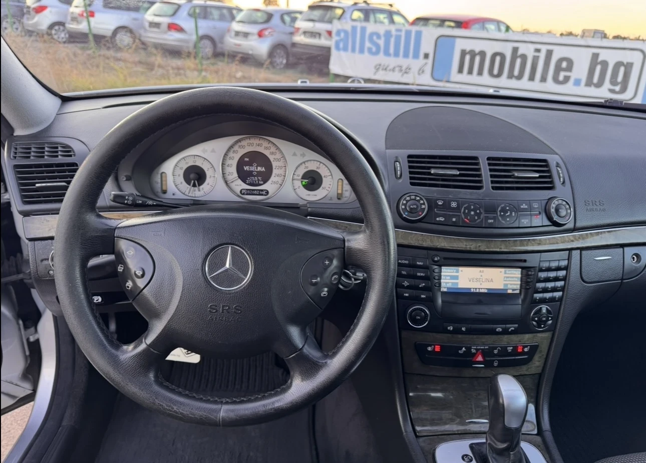 Mercedes-Benz E 280 Avangade, снимка 6 - Автомобили и джипове - 56300867