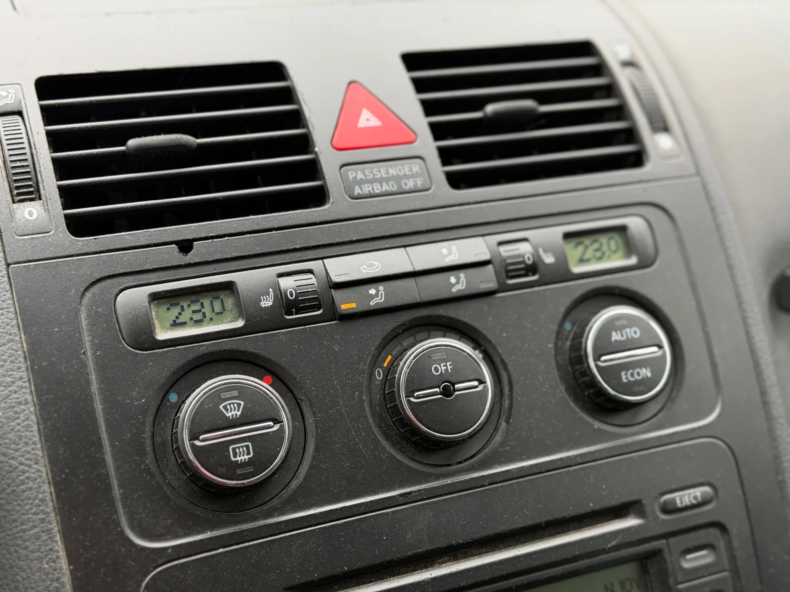 VW Touran 1.9 TDI 7 ����� | Mobile.bg � ����������� 12