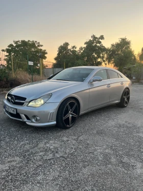     Mercedes-Benz CLS 320