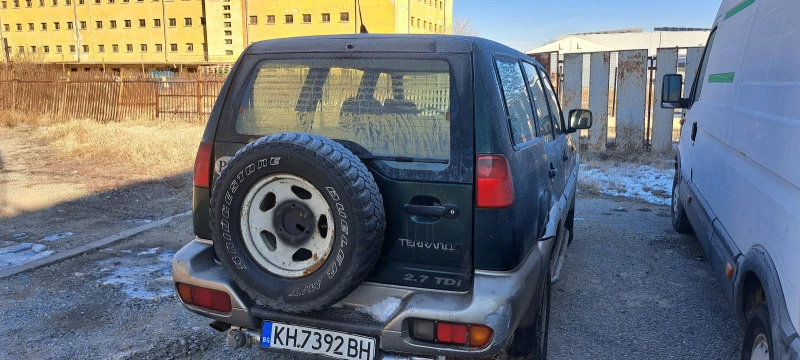 Nissan Terrano, снимка 7 - Автомобили и джипове - 46356701