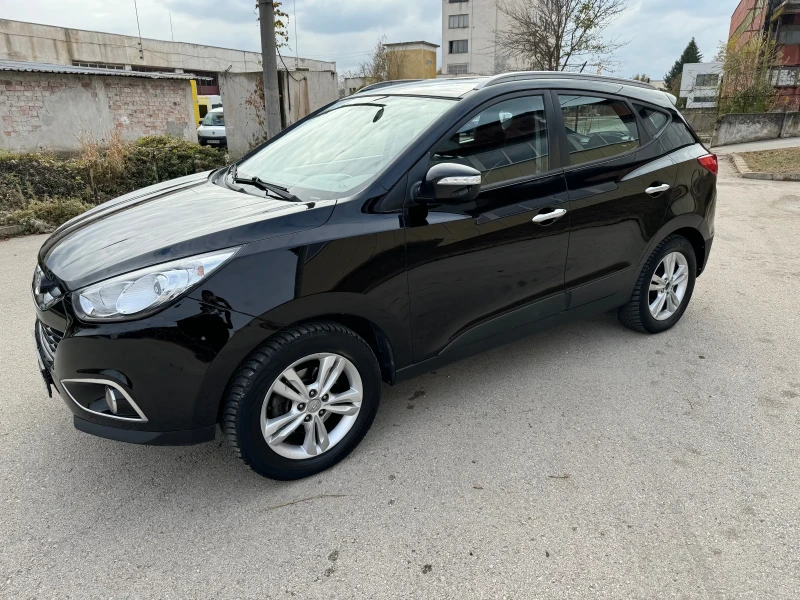 Hyundai IX35 2.0CRDI 136кс 4x4, снимка 2 - Автомобили и джипове - 47992516