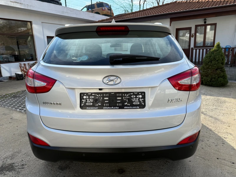 Hyundai IX35 1.6 16V GDI, снимка 5 - Автомобили и джипове - 48249244