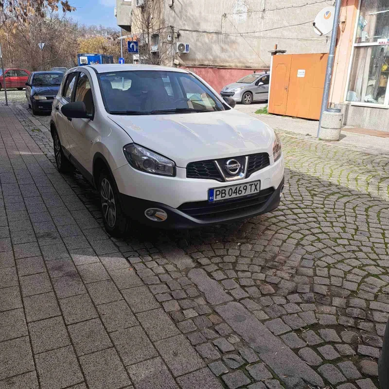 Nissan Qashqai SUV, снимка 1 - Автомобили и джипове - 49476640