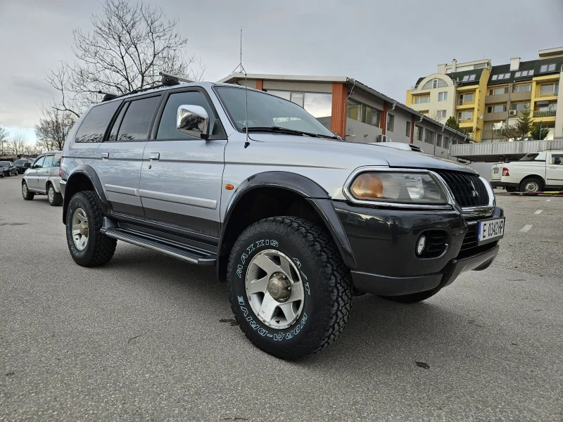 Mitsubishi Pajero sport 2.5 tdi OFF Road окачване!!!, снимка 1 - Автомобили и джипове - 49546944