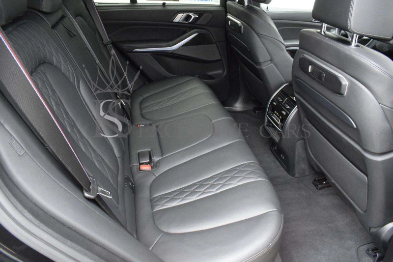 BMW X5 M60i* M SPORT PRO* SKY LOUNGE* ОБДУХВАНЕ* 360* , снимка 8 - Автомобили и джипове - 51352793