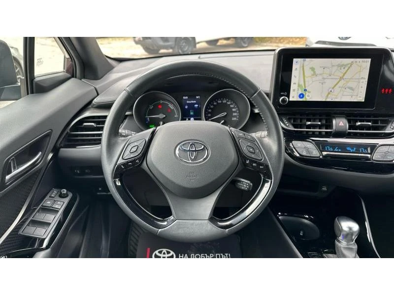 Toyota C-HR  2.0 HSD DESIGN - изображение 8