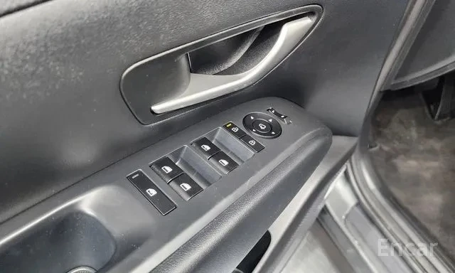 Hyundai Tucson, снимка 17 - Автомобили и джипове - 54811720