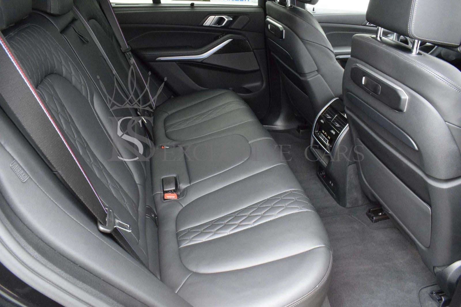 BMW X5 M60i* M SPORT PRO* SKY LOUNGE* ОБДУХВАНЕ* 360*  - изображение 8
