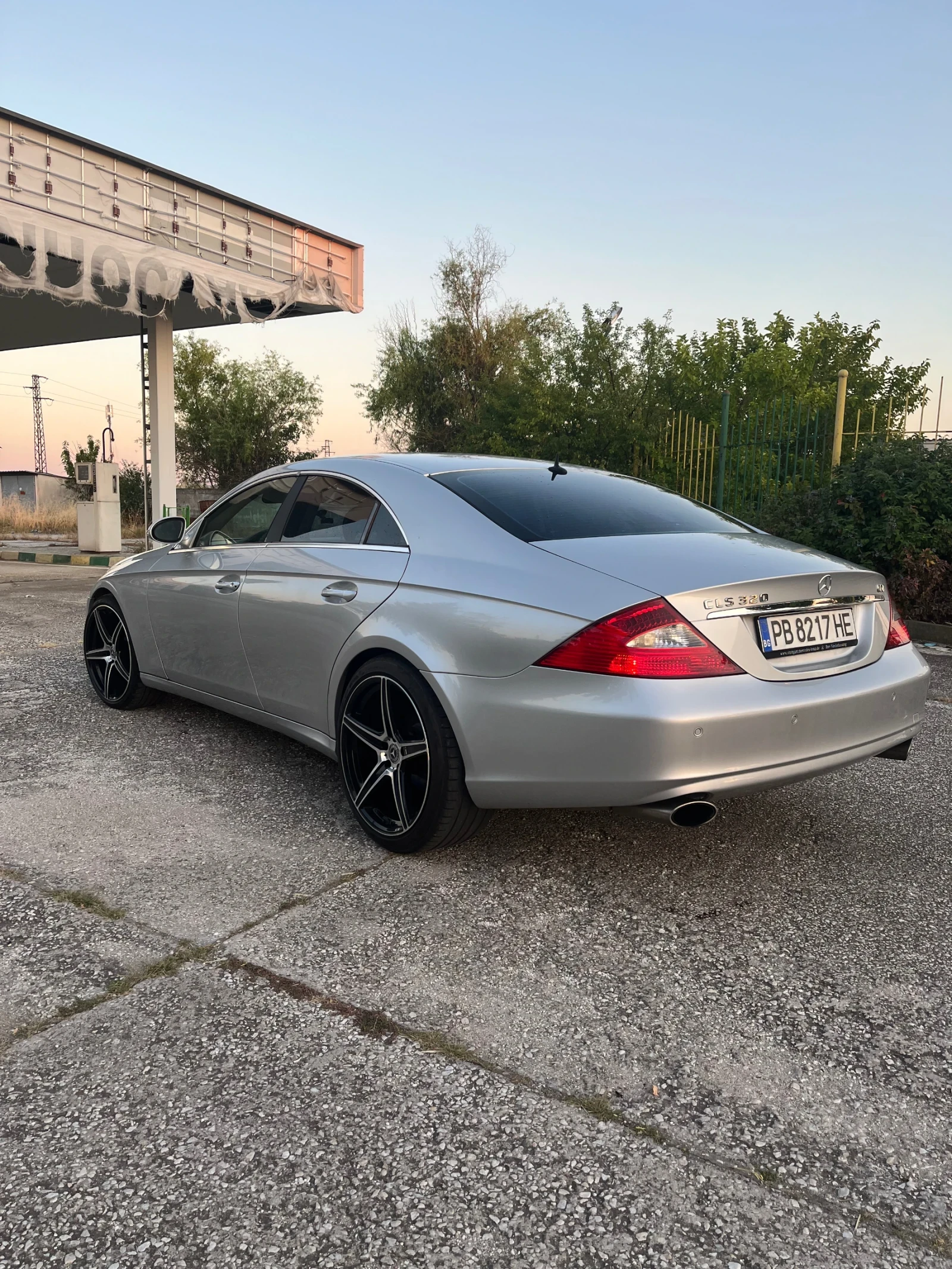 Mercedes-Benz CLS 320  - изображение 2