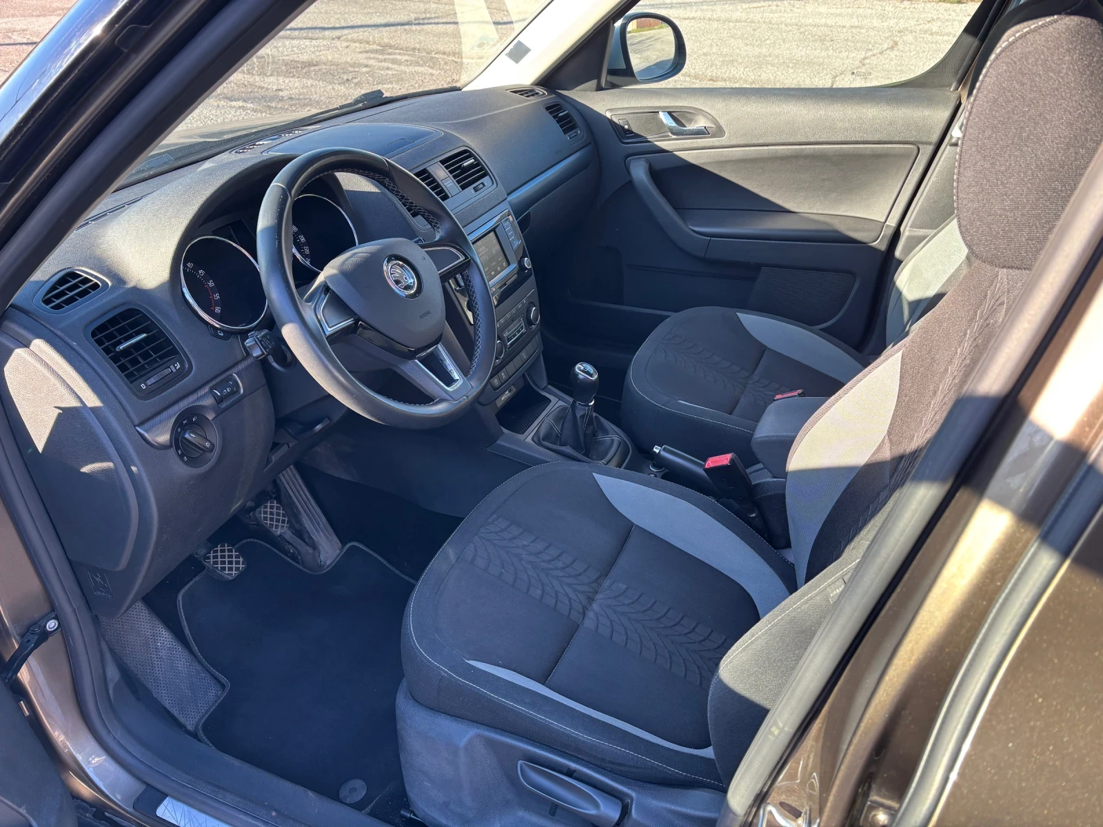 Skoda Yeti 2.0TDI ADVENTURE  | Mobile.bg   9