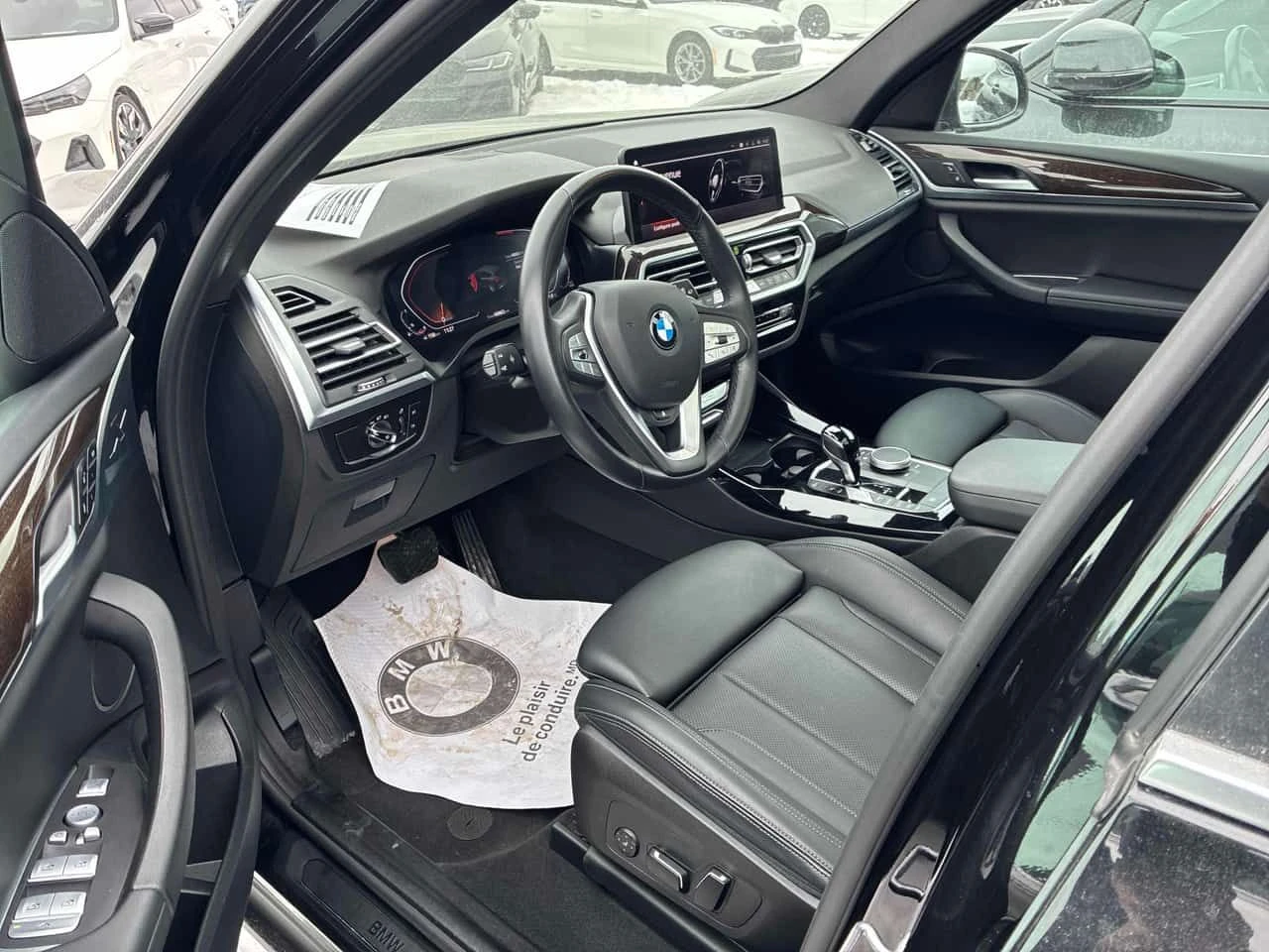 BMW X3 xDrive30i | PANO | ПОДГРЕВИ | KEYLESS | CARFAX - изображение 5