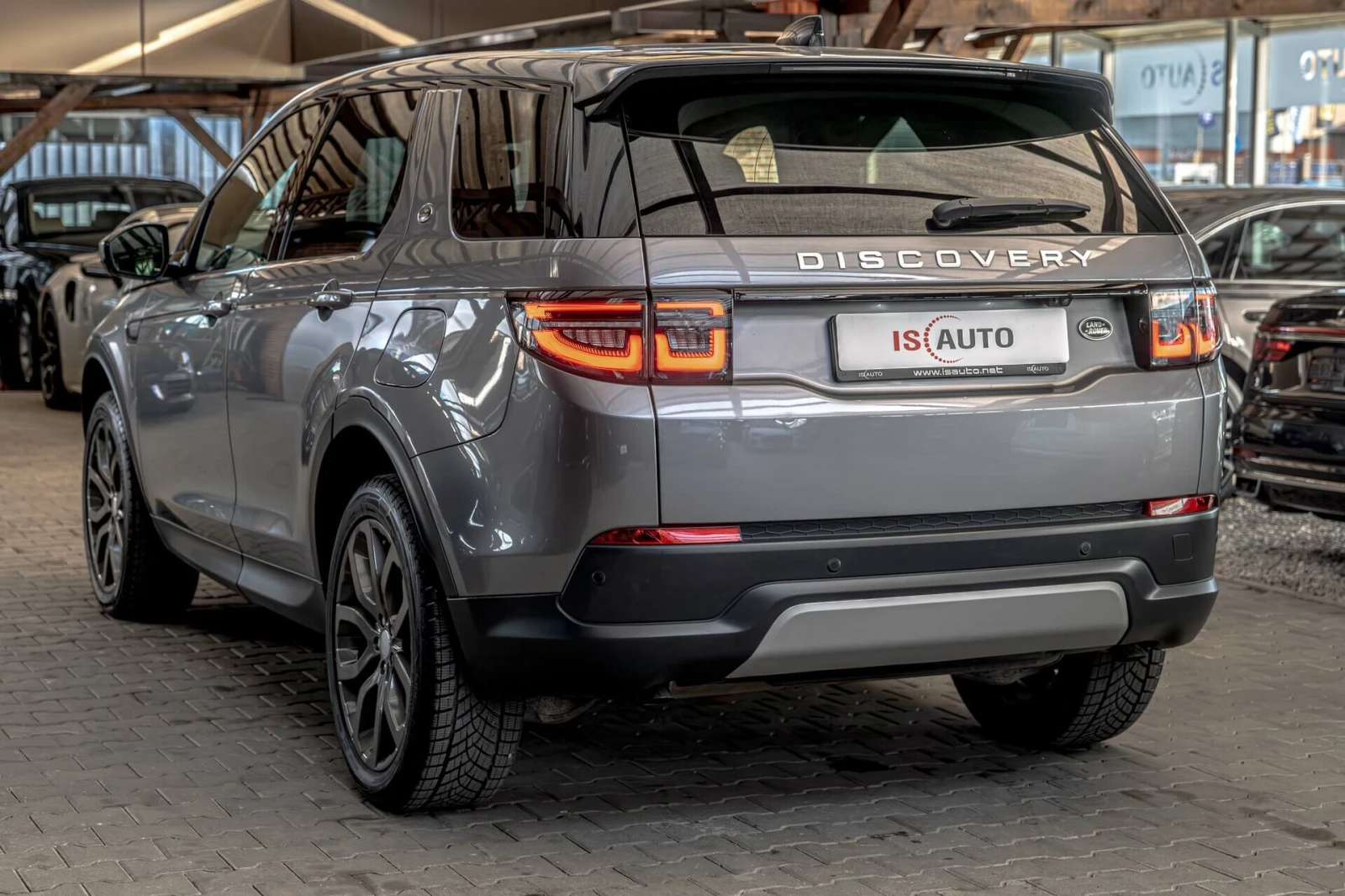 Land Rover Discovery Sport P300e/Hybrid/Камера/Meridian/Панорама/Memory, снимка 6 - Автомобили и джипове - 53788719