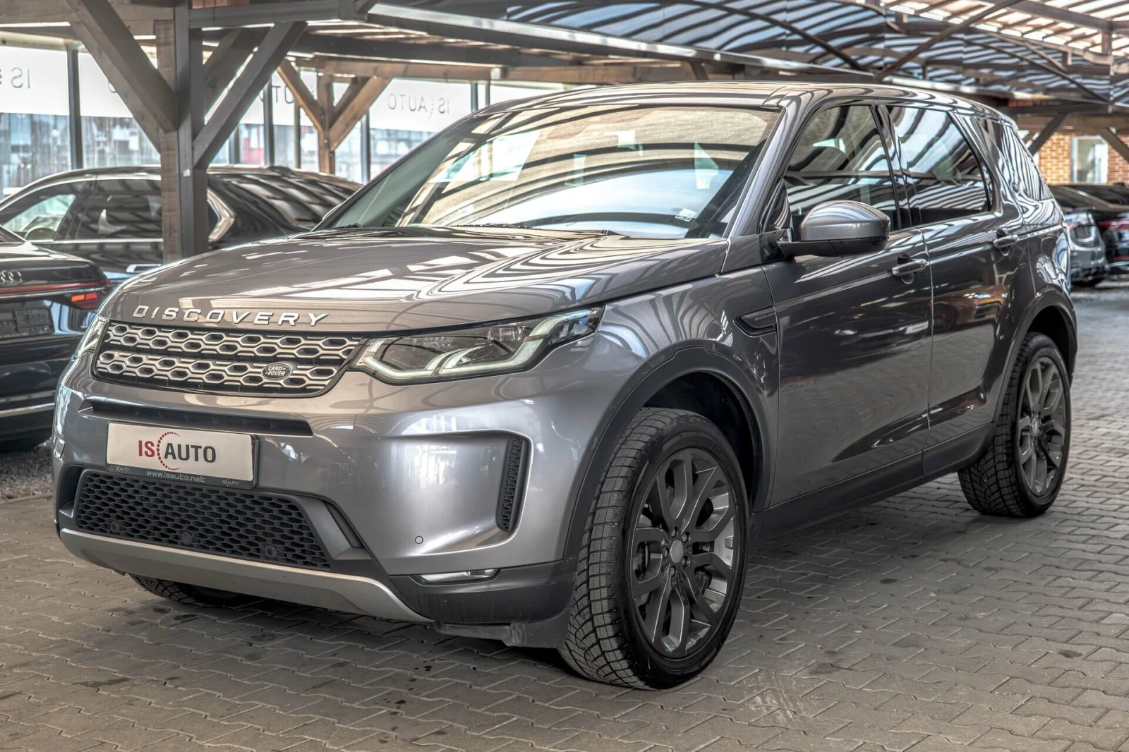 Land Rover Discovery Sport P300e/Hybrid/Камера/Meridian/Панорама/Memory, снимка 1 - Автомобили и джипове - 53788719