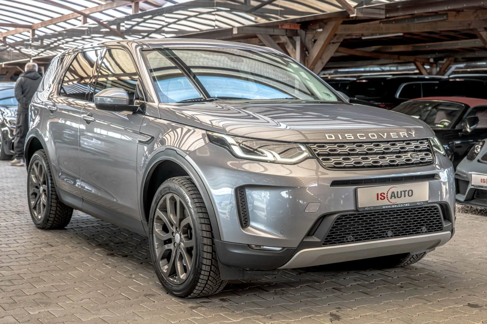 Land Rover Discovery Sport P300e/Hybrid/Камера/Meridian/Панорама/Memory, снимка 3 - Автомобили и джипове - 53788719