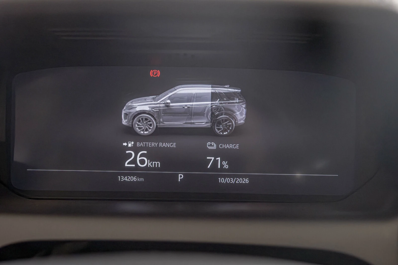 Land Rover Discovery Sport P300e/Hybrid/Камера/Meridian/Панорама/Memory, снимка 13 - Автомобили и джипове - 53788719