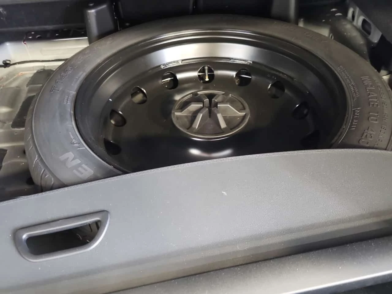 Mercedes-Benz GLC 43 AMG * ДИГИТАЛЕН КИЛОМЕТРАЖ* ПАНОРАМА* КАМЕРА* * , снимка 15 - Автомобили и джипове - 54173276