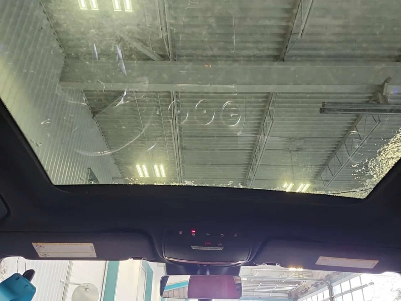 Mercedes-Benz GLC 43 AMG * ДИГИТАЛЕН КИЛОМЕТРАЖ* ПАНОРАМА* КАМЕРА* * , снимка 13 - Автомобили и джипове - 54173276