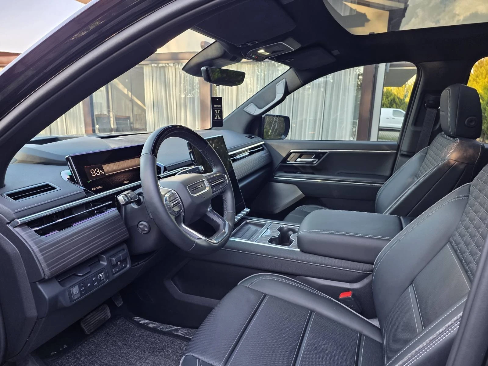 Gmc Sierra EV Denali, снимка 7 - Автомобили и джипове - 54432239
