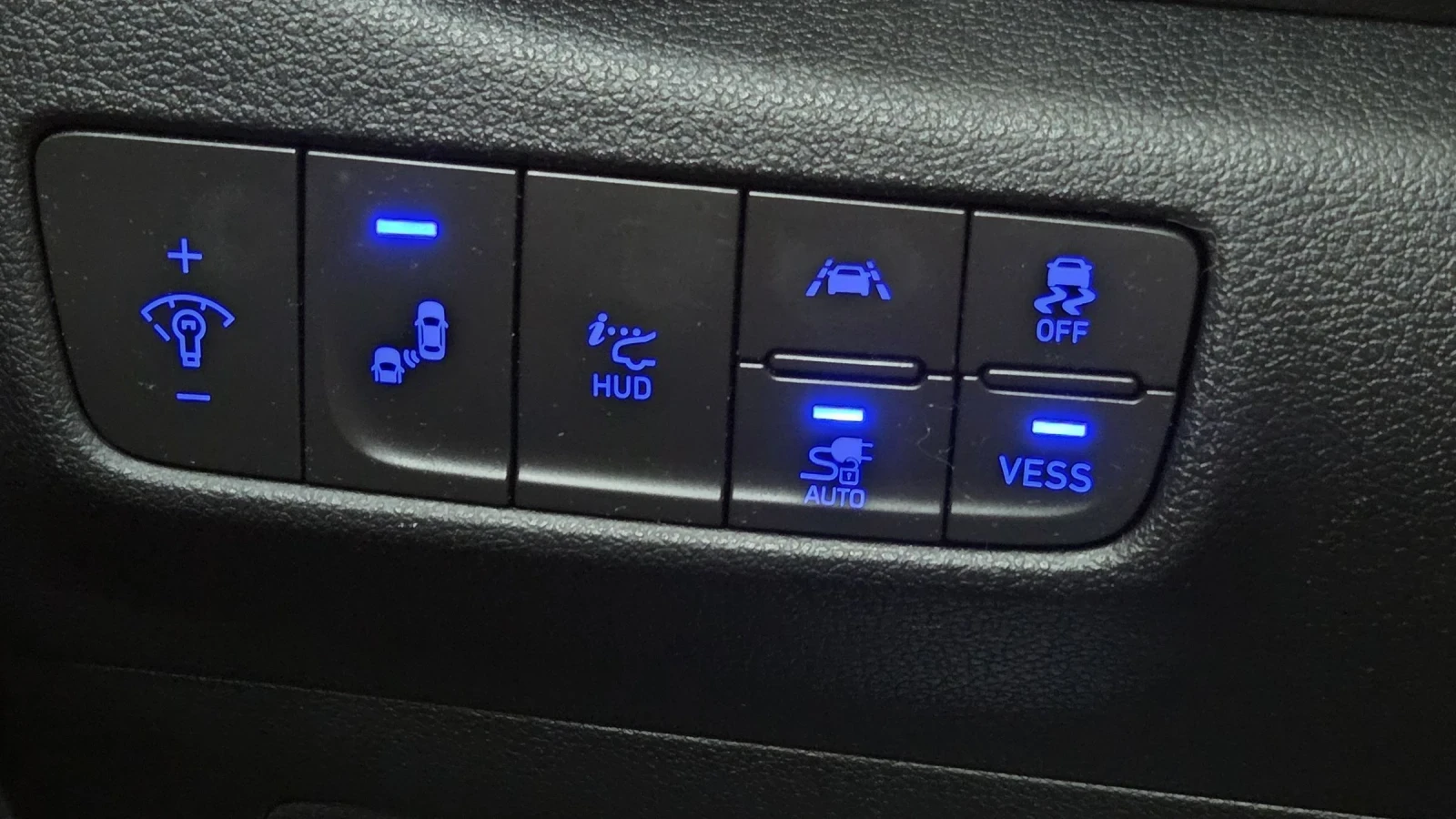 Hyundai Kona 64KWh/Premium/SOH100% | Mobile.bg � ����������� 14