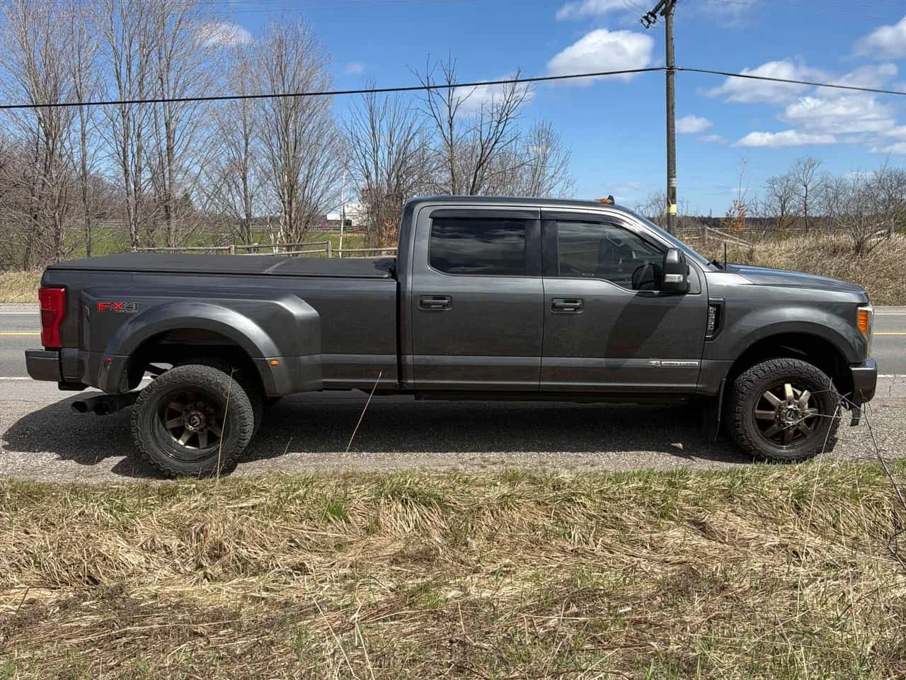 Ford F350 Super Duty/  LARIAT 4WD Crew Cab 8' Box / , снимка 3 - Автомобили и джипове - 54813982