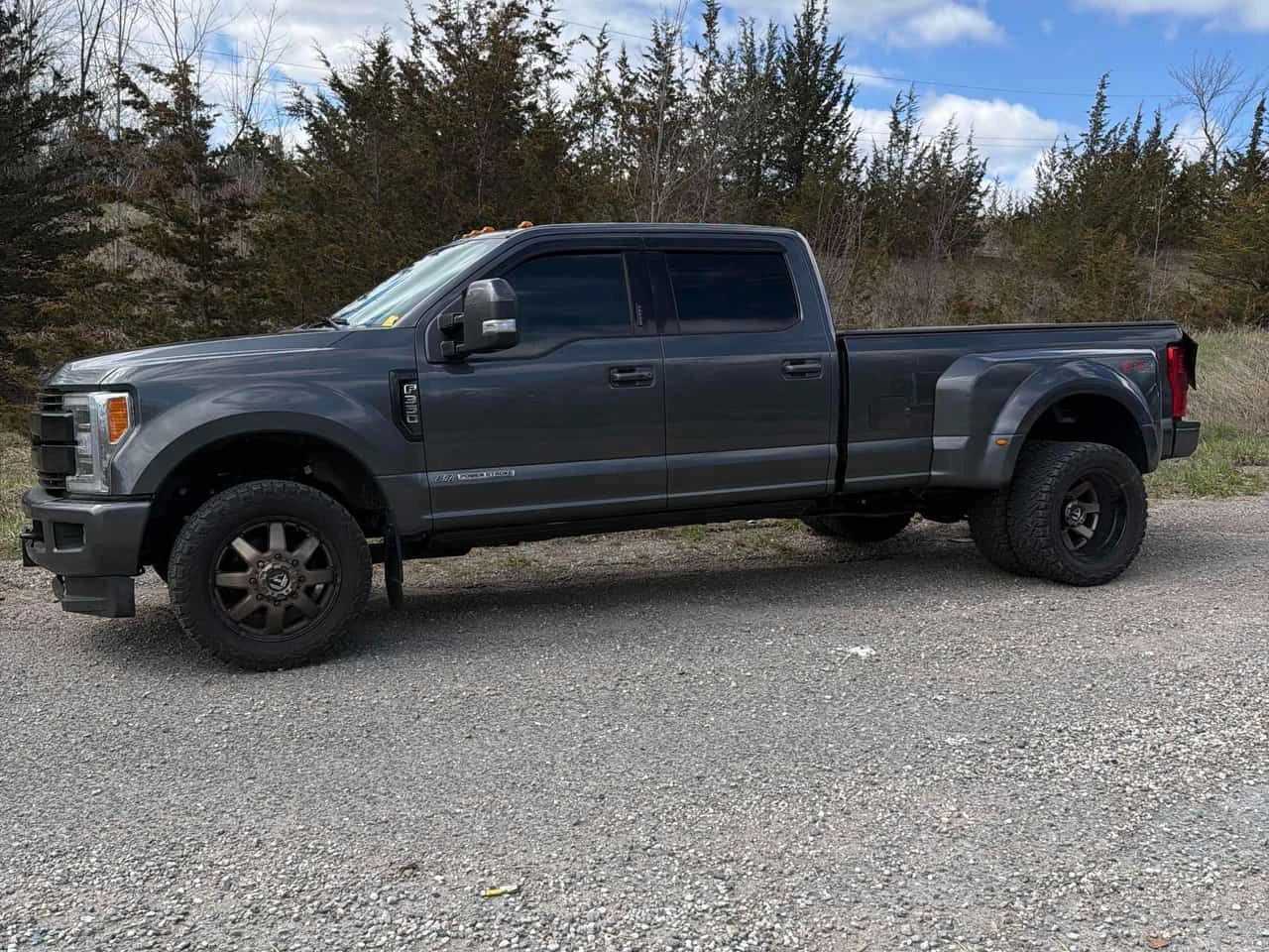 Ford F350 Super Duty/  LARIAT 4WD Crew Cab 8' Box / , снимка 2 - Автомобили и джипове - 54813982