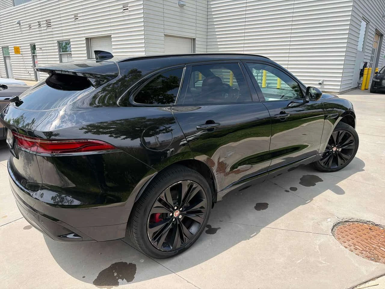 Jaguar F-PACE * P250 R Dynamic S * CARFAX * ЦЕНА ДО БГ, снимка 4 - Автомобили и джипове - 55203639