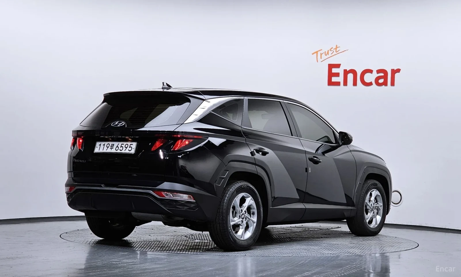 Hyundai Tucson, снимка 2 - Автомобили и джипове - 55193405