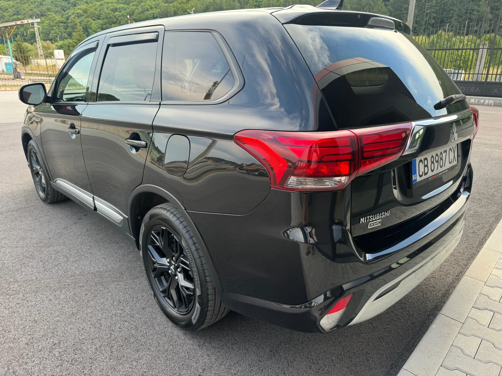 Mitsubishi Outlander 2.4-Gaz-4x4-TOP, снимка 6 - Автомобили и джипове - 55316510