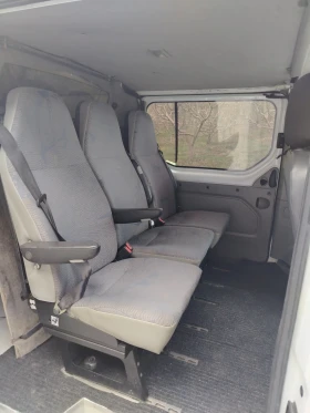 Renault Trafic 1.9 D 100кс. 5 местен, снимка 10